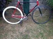 Fixed Geared road bike Medium size - seized seat post -
