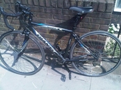 Racer/City 'Giant' Bike For QUICK SALE!&#163;140 Westbourne Park, London