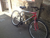 MOUNTAIN BIKE (LIKE NEW) 21 GEARS 26" INCH WHEELS &#163;40&#163;40 Leyton, London