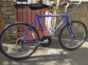 MOUNTAIN BIKE (LIKE NEW) 21 GEARS 26" INCH WHEELS &#163;40&#163;40 Leyton, London